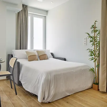 Nuevo - Earra - Itsaslema 1 * Zarautz